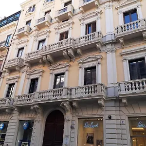 Umberto House *** Catania
